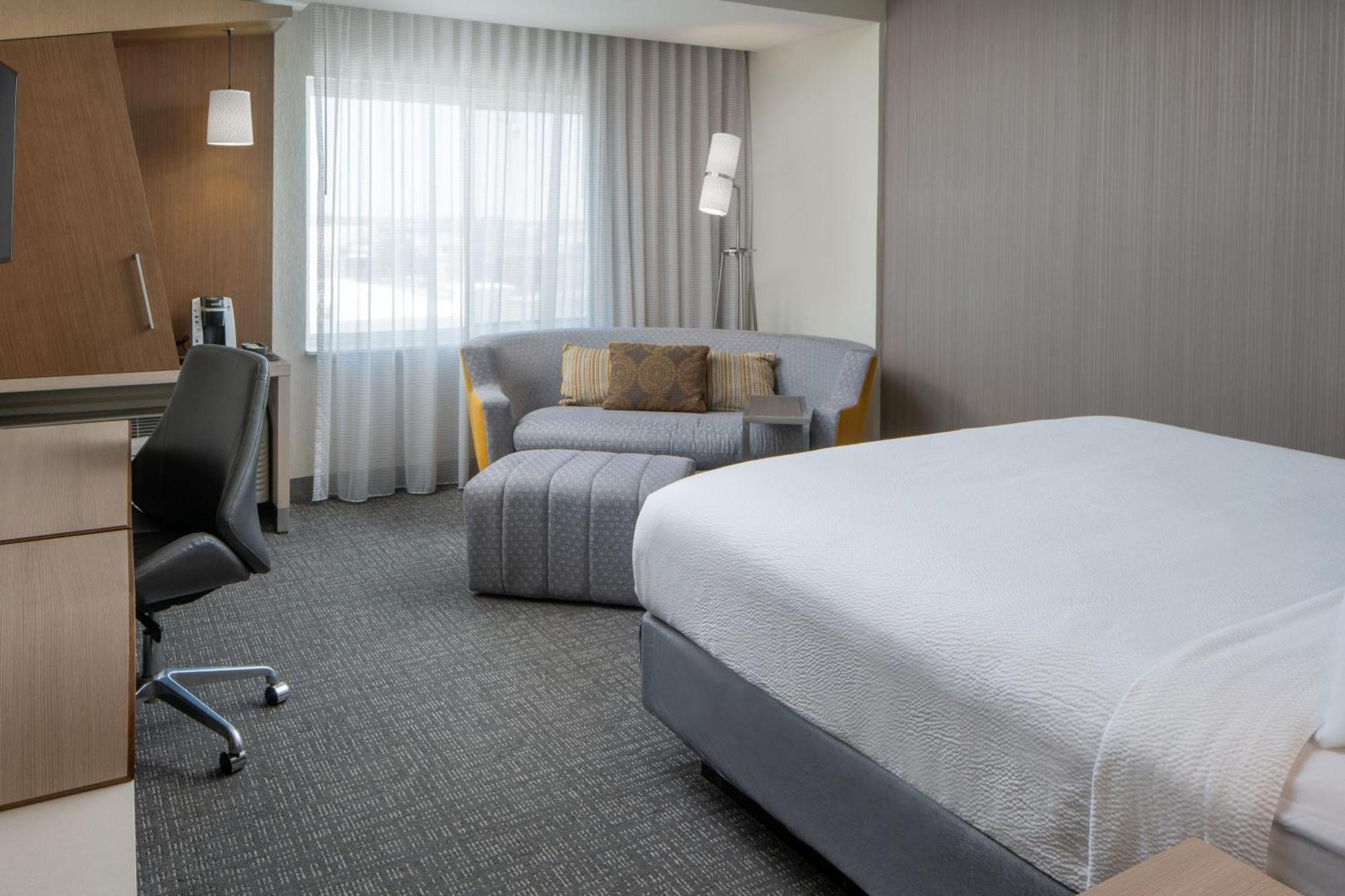 Courtyard By Marriott Houston Northwest/Cypress Hotel Exterior foto